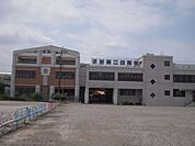 幼稚園、保育園「子苑第二幼稚園まで800m」