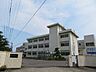周辺：中学校「各務原市立稲羽中学校まで3424m」