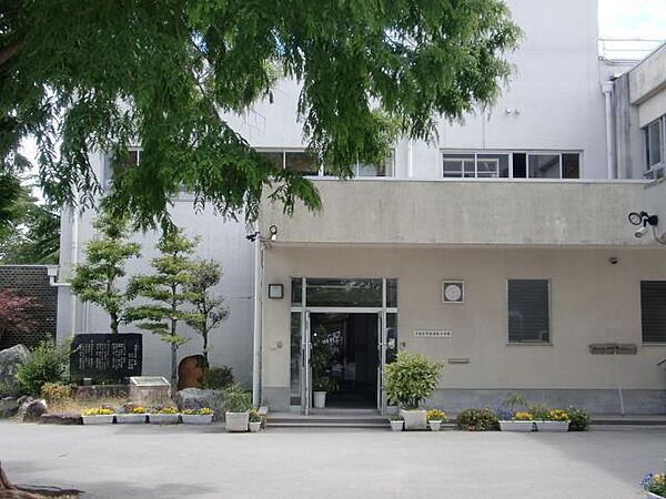 画像24:小学校「多治見市立南姫小学校まで0m」