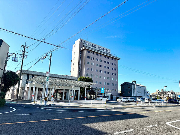 画像18:病院「医療法人馨仁会藤掛病院まで3546m」