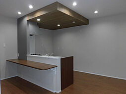 ヴィラフロンティア 101 1階1LDKのリビング/ダイニング