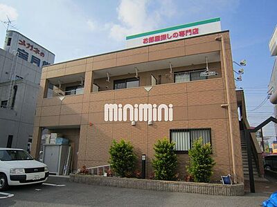 外観：存在感のある建物