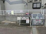 敷地内ゴミ捨て場