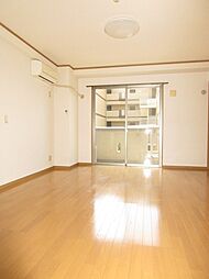 ロイヤル芝原北館 305 3階3LDKのリビング/ダイニング