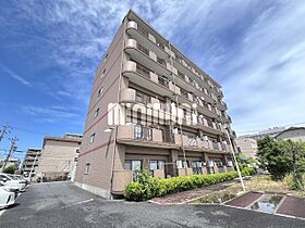 レジデンスロックフェラー  ｜ 三重県四日市市伊倉１丁目（賃貸マンション3LDK・3階・71.91㎡） その1