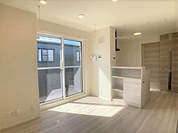 近鉄名古屋線 川原町駅 徒歩14分の賃貸アパート 1階1LDKのリビング/ダイニング