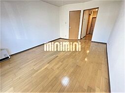 プチキャッスルIII 1階1Kのリビング/ダイニング