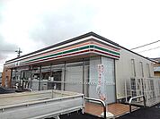 コンビニ「セブンイレブン四日市下さざらい町店まで433m」