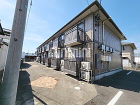 レフィナード  ｜ 三重県三重郡川越町大字豊田一色（賃貸アパート1K・1階・33.00㎡） その1