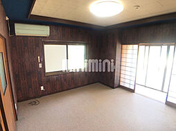 川越町高松借家 1