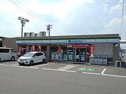 コンビニ「ファミリーマート国一川越町店まで504m」