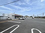 コンビニ「ミニストップ香良洲店まで1617m」