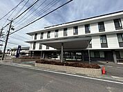 病院「遠山病院まで439m」