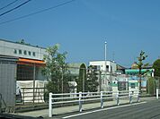 幼稚園、保育園「上浜保育園まで470m」
