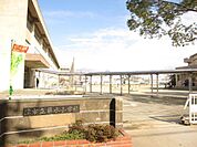 小学校「津市立藤水小学校まで844m」