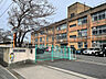 周辺：小学校「津市立一身田小学校まで1266m」