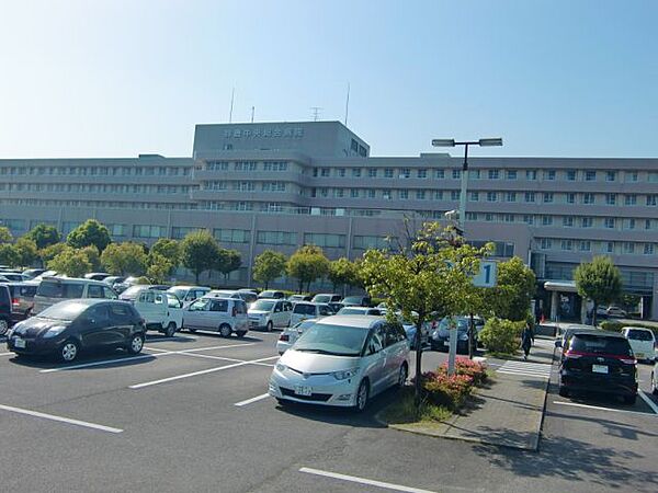画像21:病院「鈴鹿中央総合病院まで1900m」