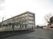 中学校「鈴鹿市立創徳中学校まで1288m」