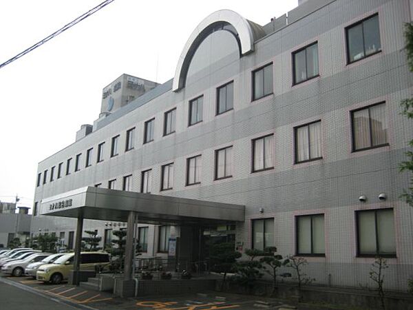 画像26:病院「ヨナハ総合病院まで300m」