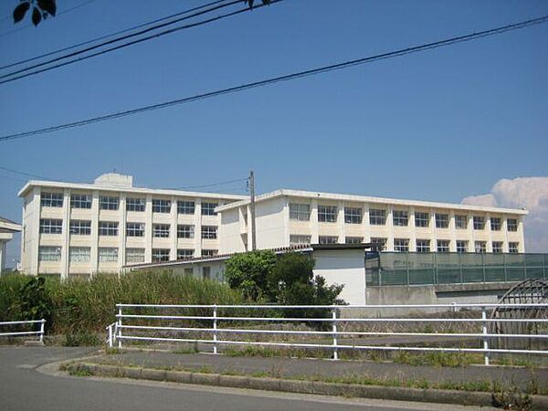 画像26:中学校「桑名市立陽和中学校まで2176m」