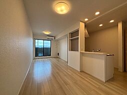 マルベリーヒルズII 205 2階2LDKのリビング/ダイニング