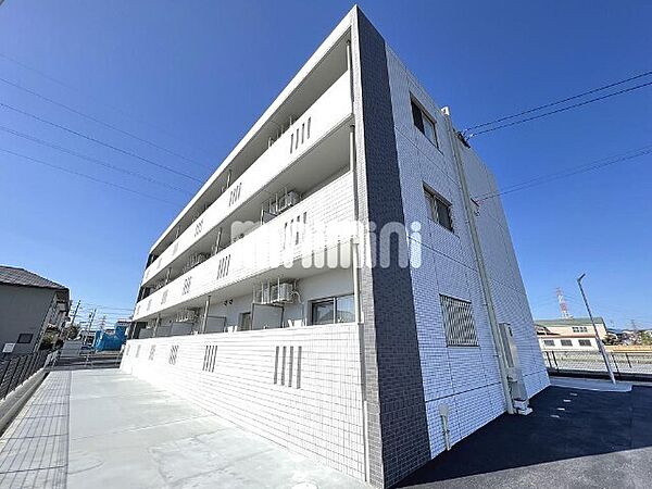 ｂijoux　（ビジュー）