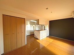 庵マンション 1階1LDKのリビング/ダイニング