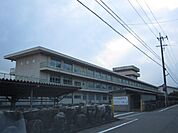 中学校「いなべ市立大安中学校まで2622m」