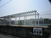小学校「桑名市立大和小学校まで1188m」