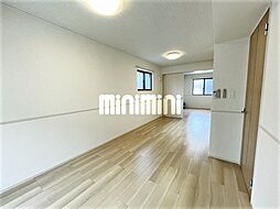 ライラック B 101 1階1LDKのリビング/ダイニング