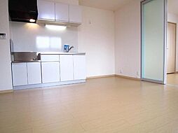 クローバー・ＭIII 1階1LDKのリビング/ダイニング