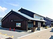 銀行「百五銀行亀山支店関プラザ出張所まで2015m」