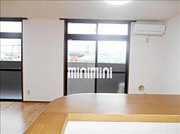 ルネスガーデン 2階2LDKのリビング/ダイニング