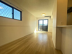 ヒカルサ松阪長月町 106 1階1LDKのリビング/ダイニング