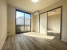 パルまつさかII 2階1LDKのリビング/ダイニング