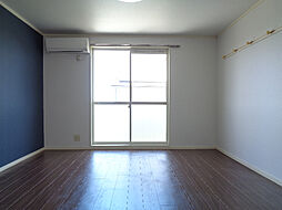 サンハイム大津 2階1Kのリビング/ダイニング