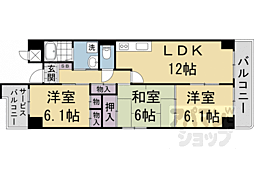 京都市営烏丸線 今出川駅 徒歩15分の賃貸マンション 4階3LDKの間取り