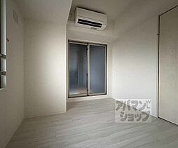 京都地下鉄東西線 二条城前駅 徒歩11分の賃貸マンション 2階1LDKのリビング/ダイニング