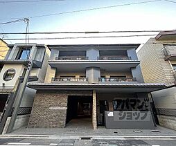 京都地下鉄東西線 二条城前駅 徒歩7分