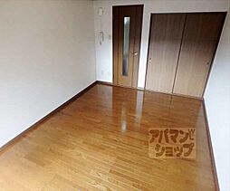 京阪本線 出町柳駅 徒歩5分の賃貸マンション 2階1Kのリビング/ダイニング