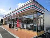 コンビニ「セブンイレブンまで340m」
