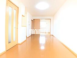 Ｙ・Ｙ　Ｌｉｌｙ　Ｂ棟 1階1LDKのリビング/ダイニング