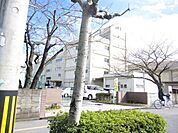 中学校「津市立橋南中学校まで448m」