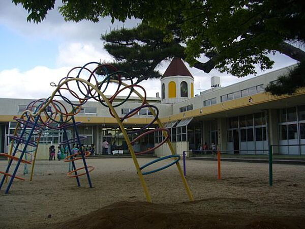 画像30:幼稚園、保育園「白子幼稚園まで560m」
