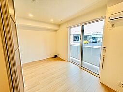 スタブリテラス鈴鹿 1階1LDKのリビング/ダイニング