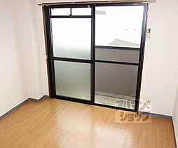 サン・ウエスト 305 3階1Kのリビング/ダイニング