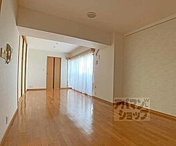 京都市営烏丸線 四条駅 徒歩4分の賃貸マンション 9階3LDKのリビング/ダイニング