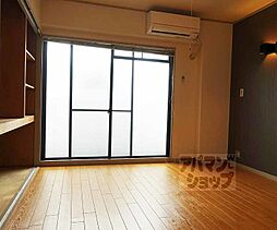 阪急京都本線 西院駅 徒歩9分の賃貸マンション 4階ワンルームのリビング/ダイニング