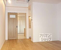 未麗梅小路 204 2階1LDKのリビング/ダイニング