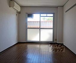 イーグルハウス 205 2階1Kのリビング/ダイニング